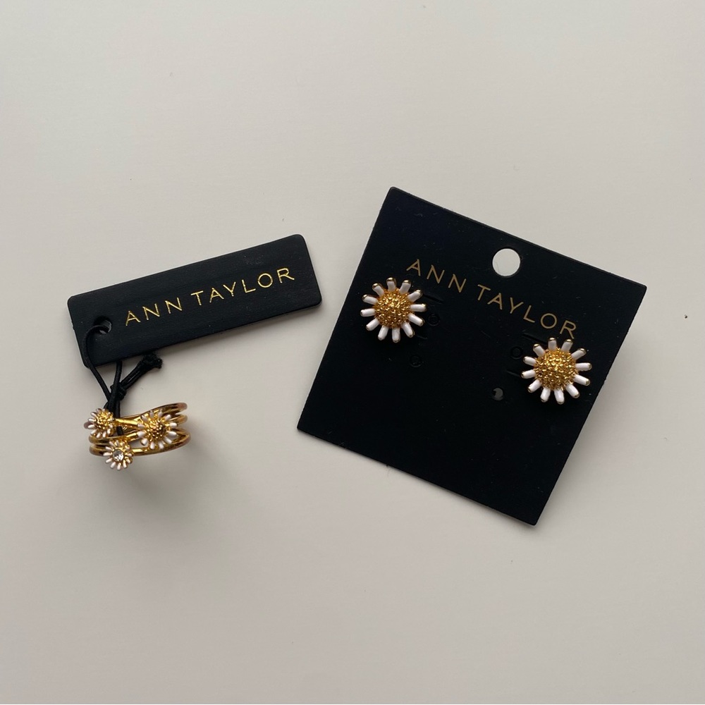 NWT ANN TAYLOR DAISY JEWELRY SET